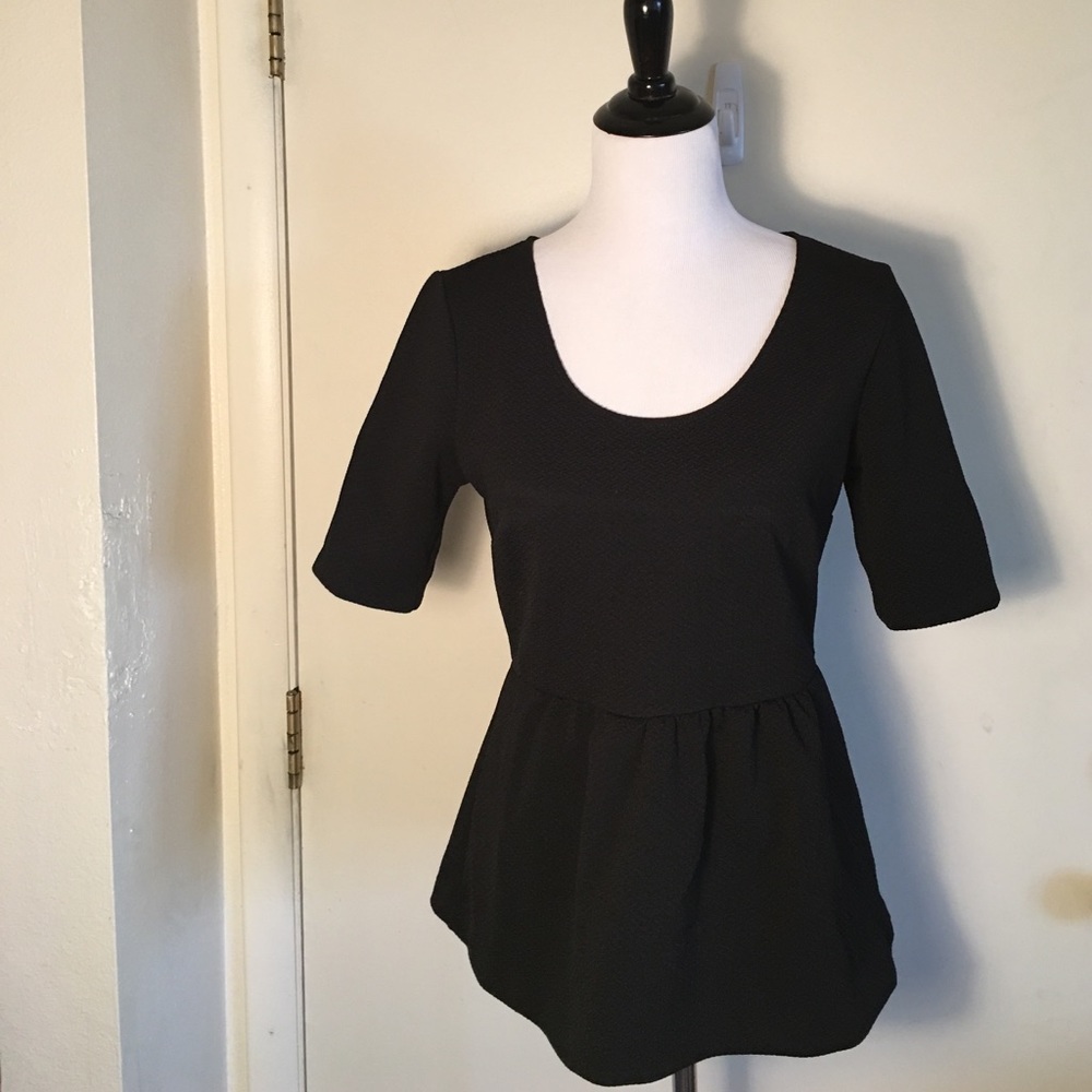 Black 3/4 Length Sleeve Peplum Top- Medium